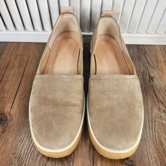 ECCO Crepetray Loafers Womens Sz 7 Beige Leather Slip On Gum Sole Comfort Shoes - Picture 8 of 9